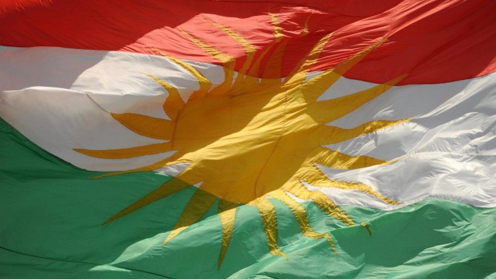 Kurdische_Nationalflagge