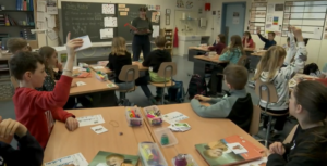 Schul-Umfrage: Politische Aussagen medial kaum beachtet