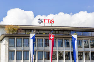 Wer weiss es: Die Zinsgurus der UBS oder Verwaltungsrat Dudley?