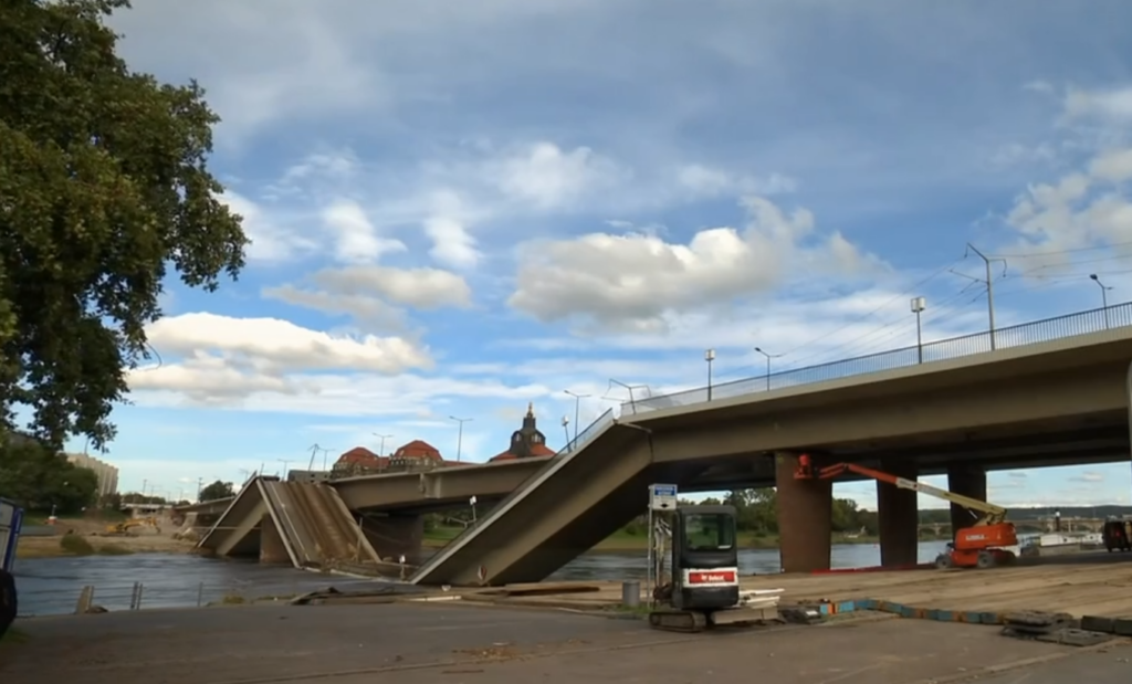 Carolabrücke Dresden